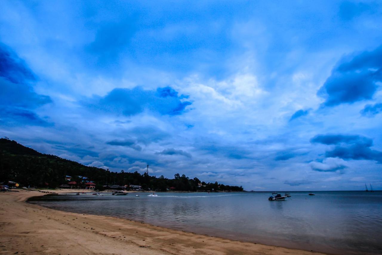 Bandon Beach Bar & Hostel (Adults Only) Lamai Beach  Exterior photo