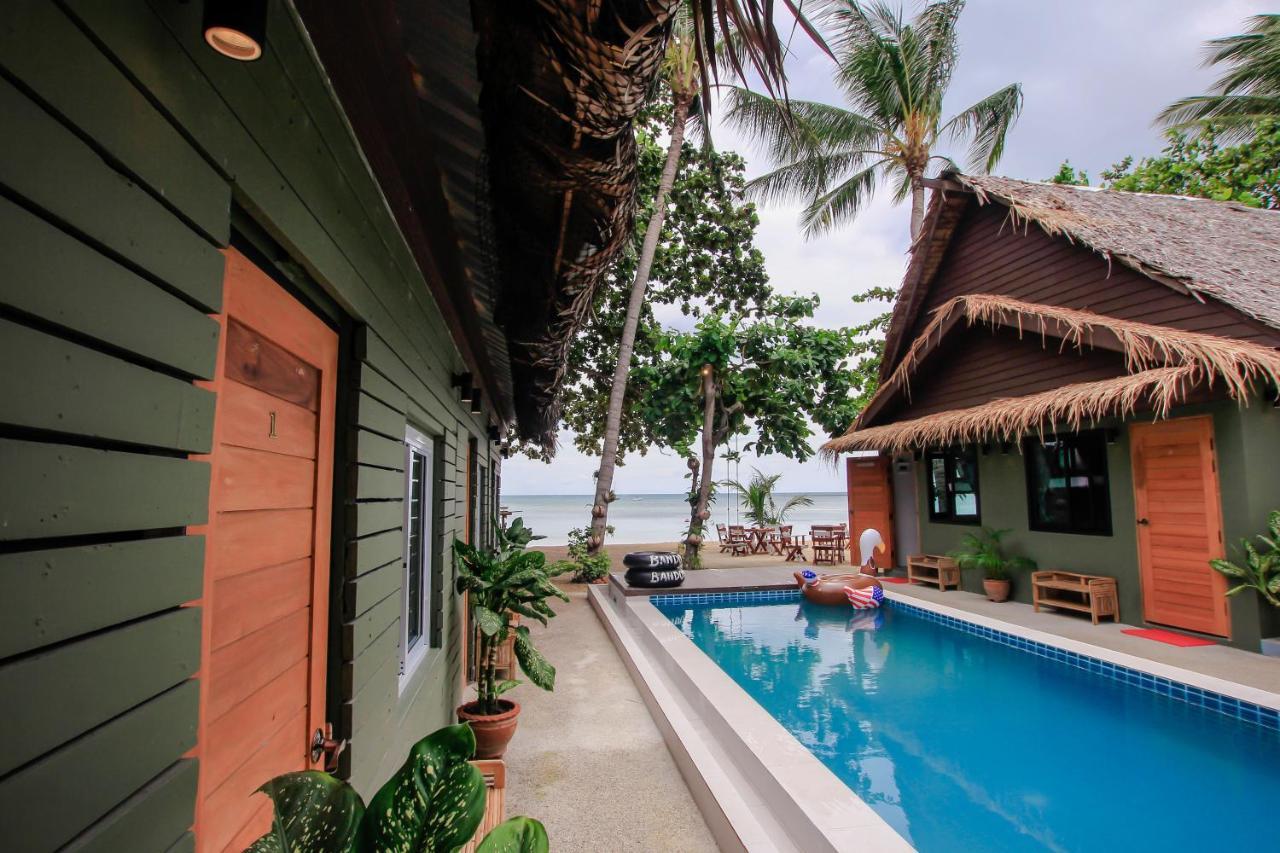 Bandon Beach Bar & Hostel (Adults Only) Lamai Beach  Exterior photo