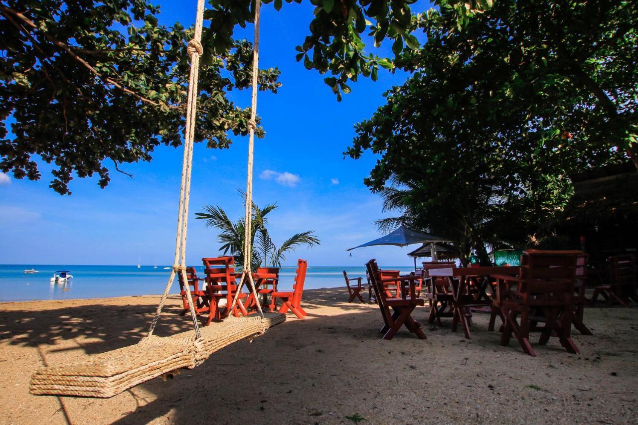 Bandon Beach Bar & Hostel (Adults Only) Lamai Beach  Exterior photo