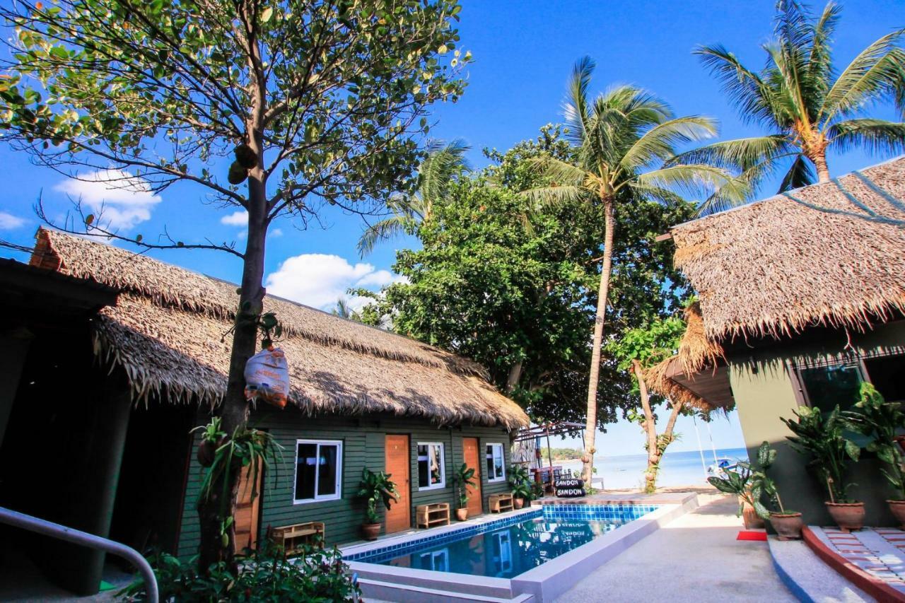 Bandon Beach Bar & Hostel (Adults Only) Lamai Beach  Exterior photo